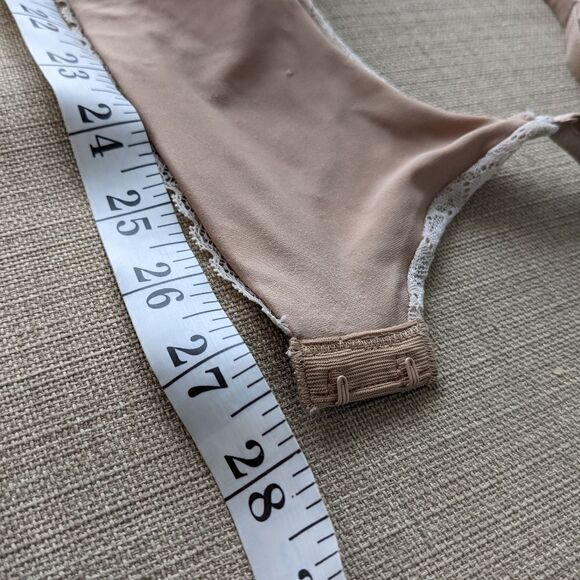 WONDERBRA Lace Nude Beige Color Bra Wire Slightly Padded 34C C018 - Picture 5 of 10